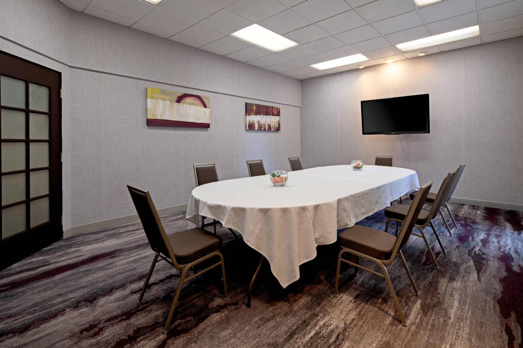 Courtyard By Marriott Oxnard/ventura 3*