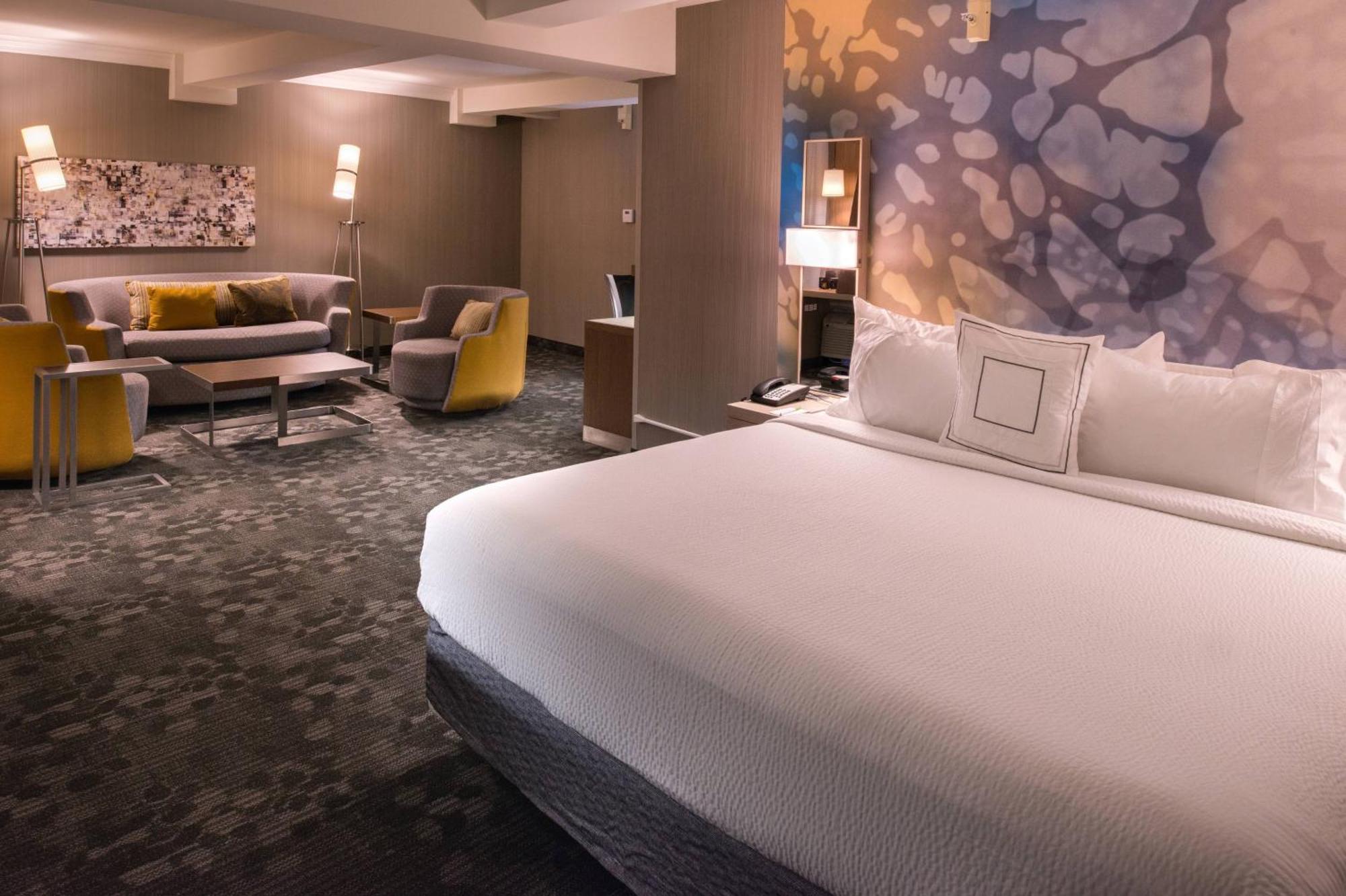 Courtyard By Marriott Oxnard/ventura Oxnard