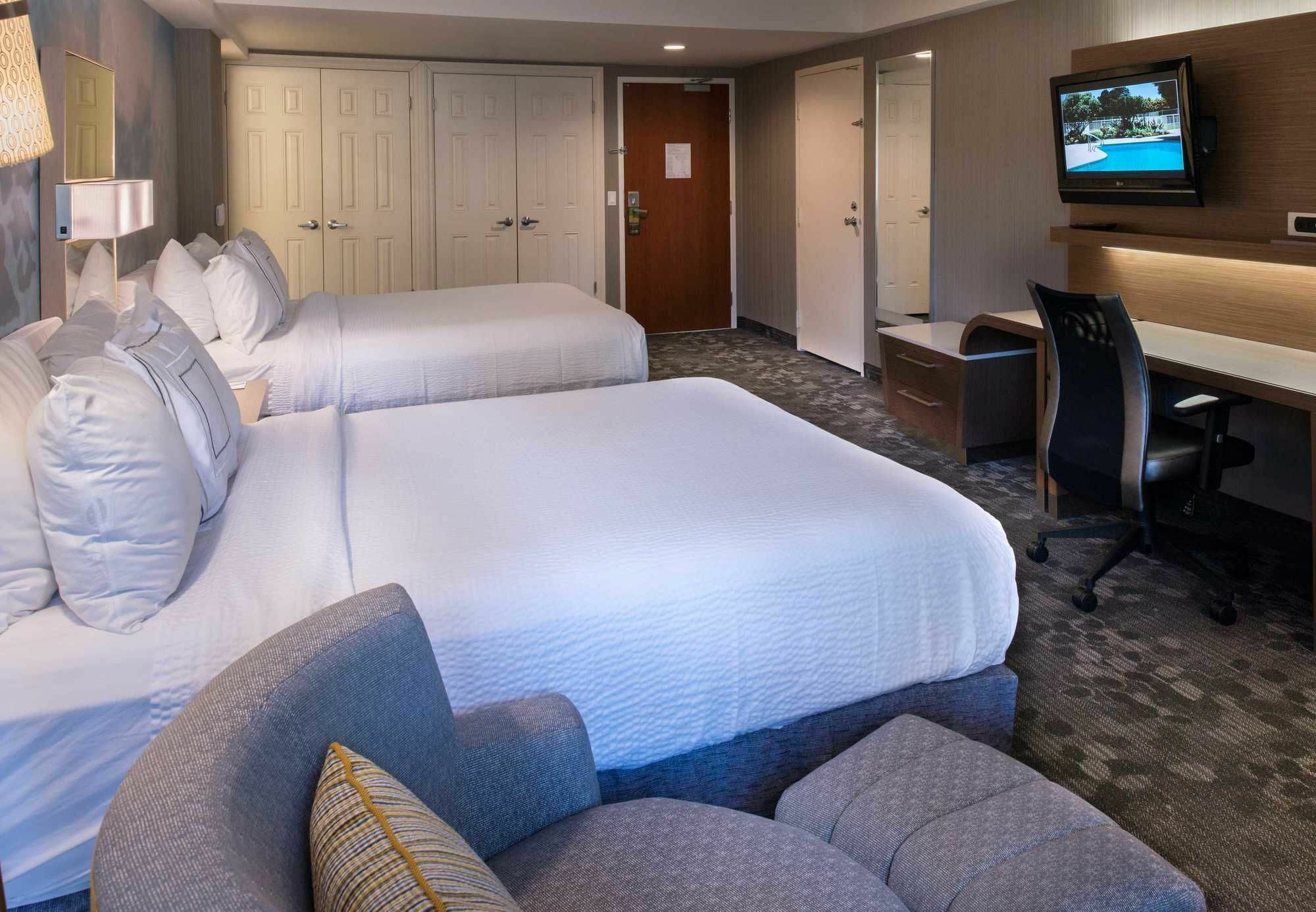 Courtyard By Marriott Oxnard/ventura Oxnard