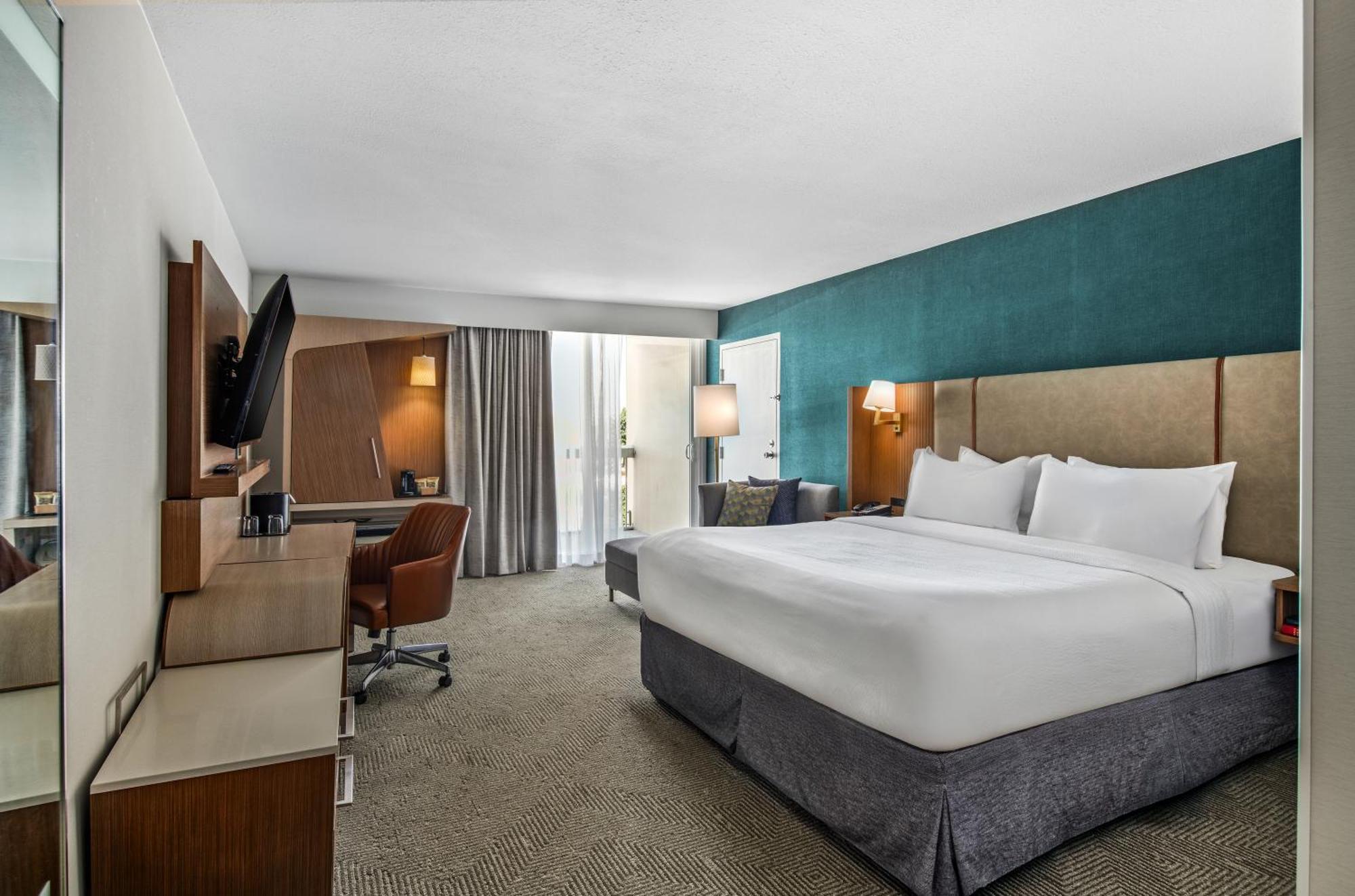 North By Ihg Oxnard